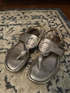 Clarks Metallic Bronze Slingback Thong Sandals